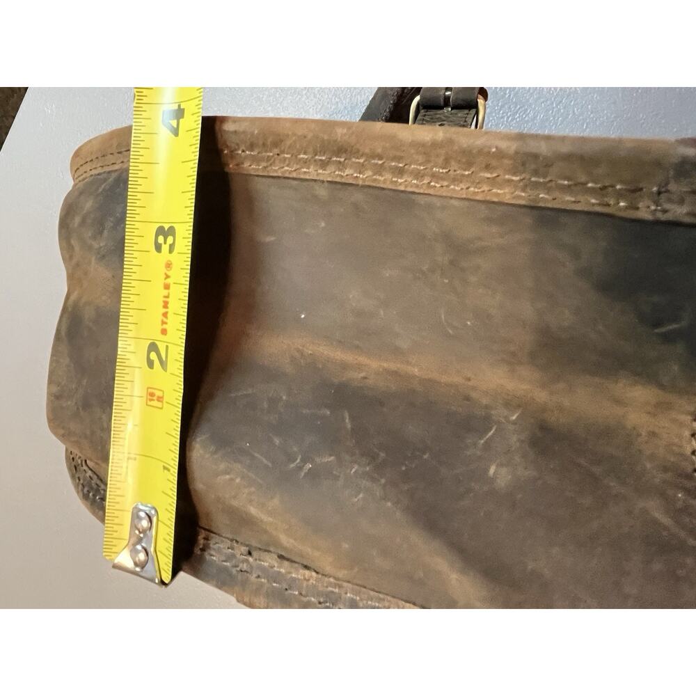 Brown Leather Messenger Bag Satchel Crossbody Distressed Pockets Buckle Accents - Picture 14 of 16